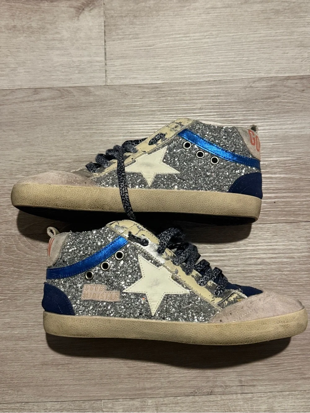 Golden Goose mid star beige/ navy sneakers size 40